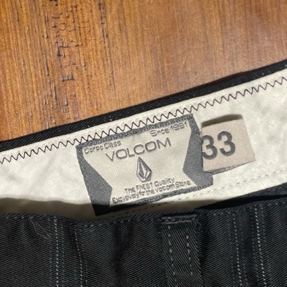 Volcom Skate Shorts Mens 34 Flat Front Slash Pocket Cotton Blend - Picture 6 of 7